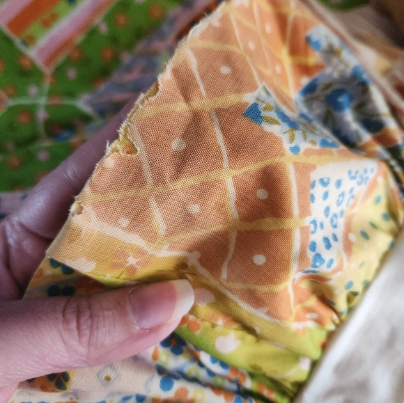 Vintage Curtain - Picture 4 of 6